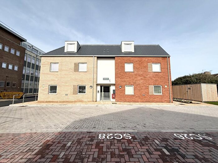 1 Bedroom Apartment To Rent In Swain Court, Woodston, Peterborough, PE2