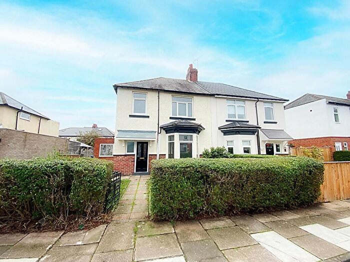 3 Bedroom Semi-Detached House For Sale In Holme Avenue, Walkerville, Newcastle Upon Tyne, NE6