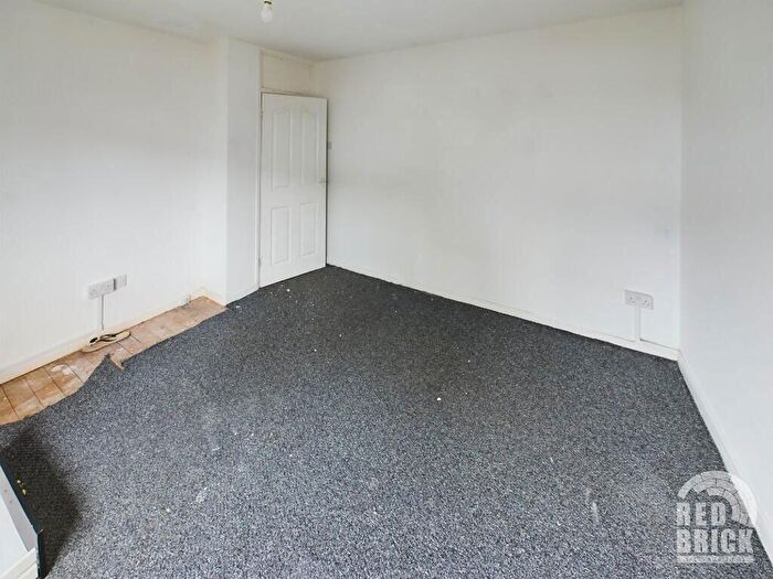 3 Bedroom Terraced House For Sale In Cherry Brook Way, Bell Green, Coventry, West Midlands, CV2