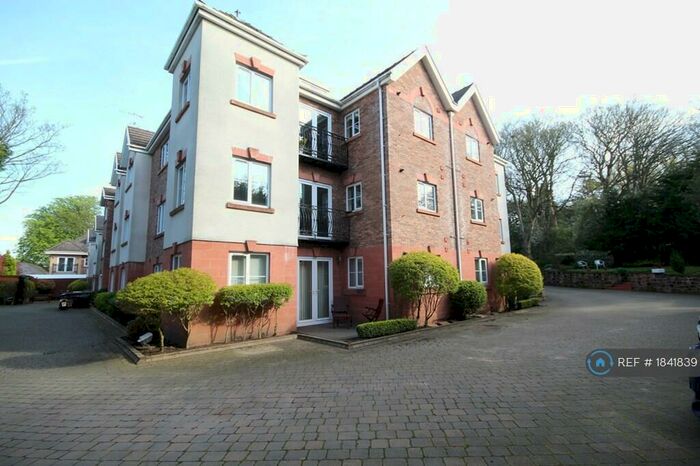 2 Bedroom Flat To Rent In Baddow Croft, Liverpool, L25