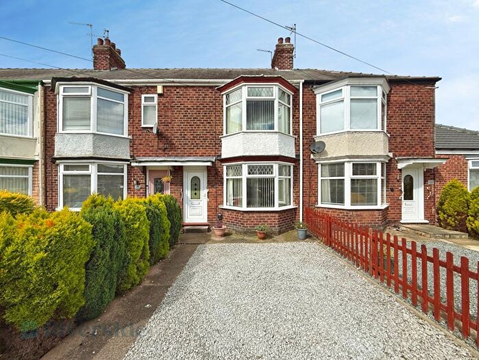 2 Bedroom Terraced House For Sale In Lomond Road, Hull, HU5