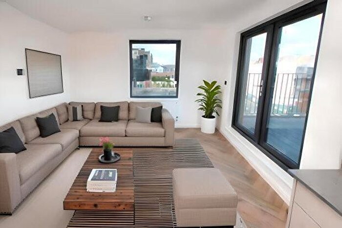 1 Bedroom Flat To Rent In High Street, Tonbridge, TN9