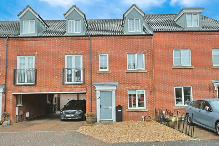 4 Bedroom Town House For Sale In Fox Road, Dereham, NR19