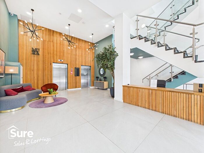 1 Bedroom Flat To Rent In Hamilton House, Marlowes, Hemel Hempstead, Hertfordshire, HP1