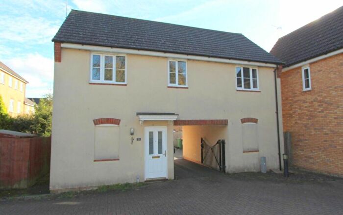 2 Bedroom Flat To Rent In Ridgely Drive, Leighton Buzzard, LU7