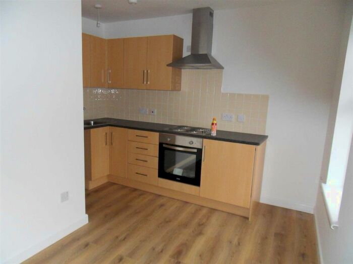 2 Bedroom Flat To Rent In Harbour Street, Ramsgate, CT11