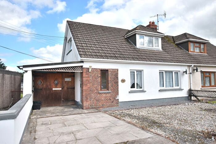 3 Bedroom Semi-Detached Bungalow For Sale In Pentrecwrt, Llandysul, SA44