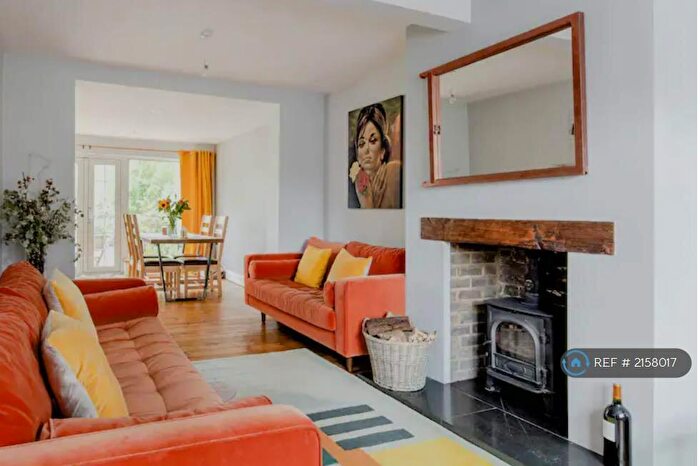 3 Bedroom Semi-Detached House To Rent In Maida Avenue, London, E4