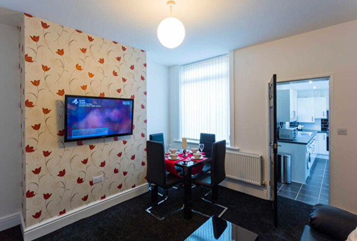 3 Bedroom House To Rent In Blandford Road, Salford, M6