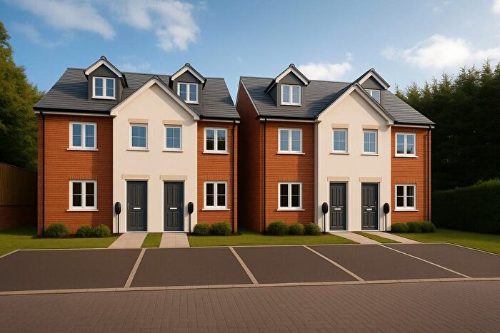 3 Bedroom Semi Detached House For Sale In The Avenue, Wilton, Salisbury, SP2