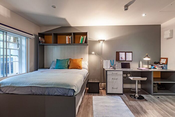 Studio To Rent In St Mary`S Square, The Old Courthouse Apartments, Princess Way, SA1