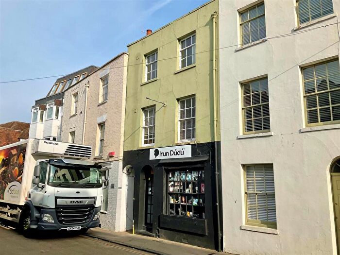 1 Bedroom Flat To Rent In Orange Street, Canterbury, CT1