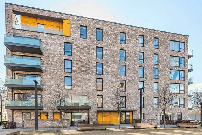 2 Bedroom Flat To Rent In Latimer Square, London, SE10