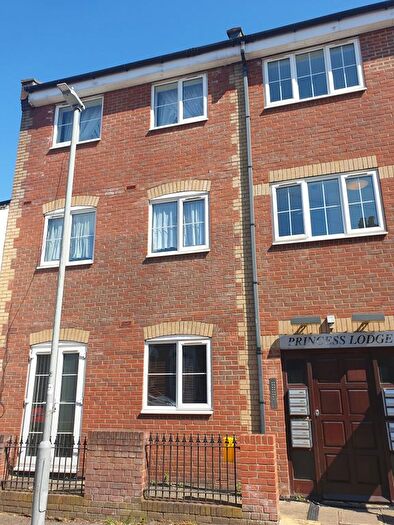 2 Bedroom Flat To Rent In Princess Street, Luton, LU1