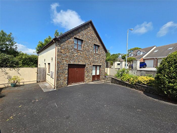 4 Bedroom Detached House For Sale In Springfield Road, Pembroke Dock, Pembrokeshire, SA72