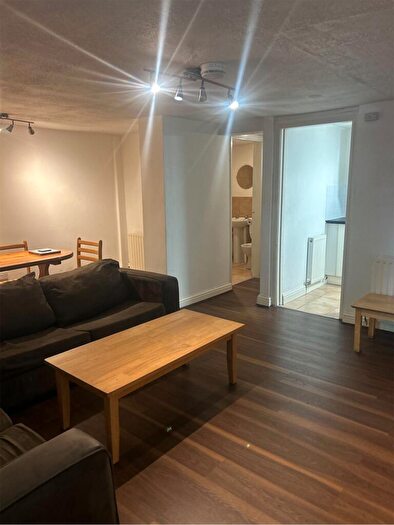 1 Bedroom Flat To Rent In Egerton Road, Manchester, M14