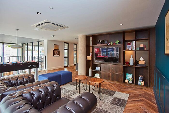 1 Bedroom Flat To Rent In Blackhorse Lane, London, E17
