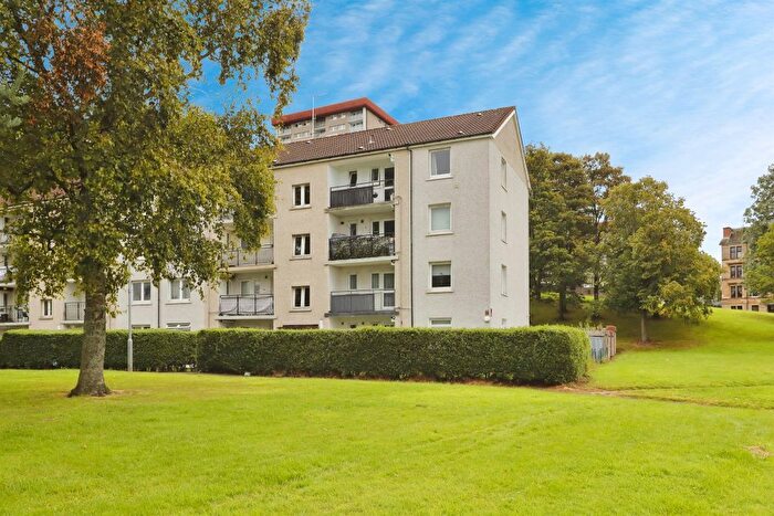2 Bedroom Flat For Sale In Carron Place, Glasgow, G22