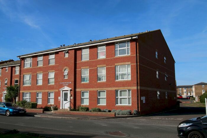 1 Bedroom Flat To Rent In Ringmer Road, Seaford BN25