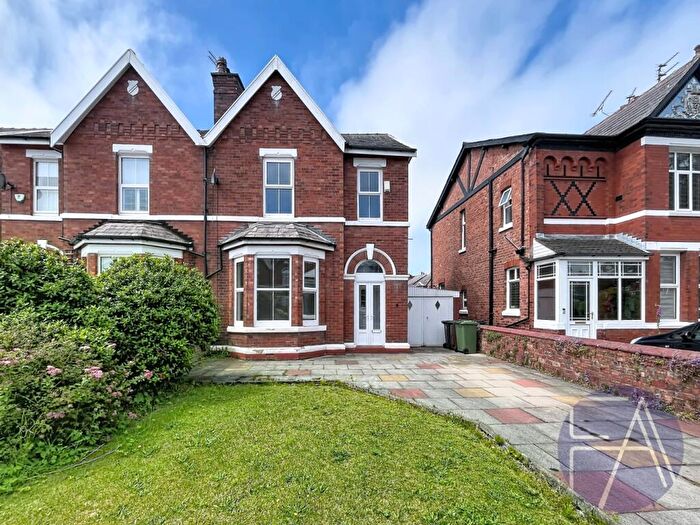 3 Bedroom Semi Detached House For Sale In Manor Road, Southport, Merseyside, PR9