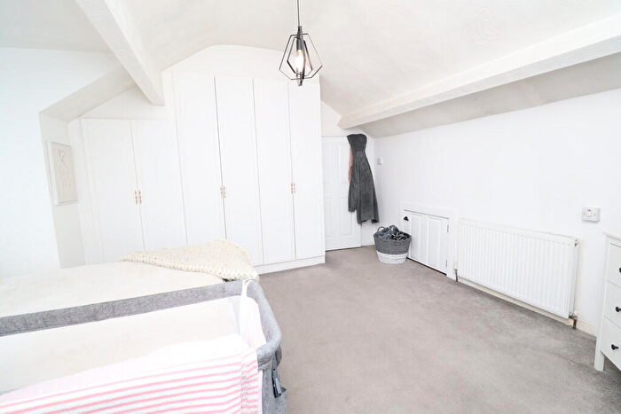 3 Bedroom Terraced House For Sale In Park Road, Wath-upon-dearne, S63