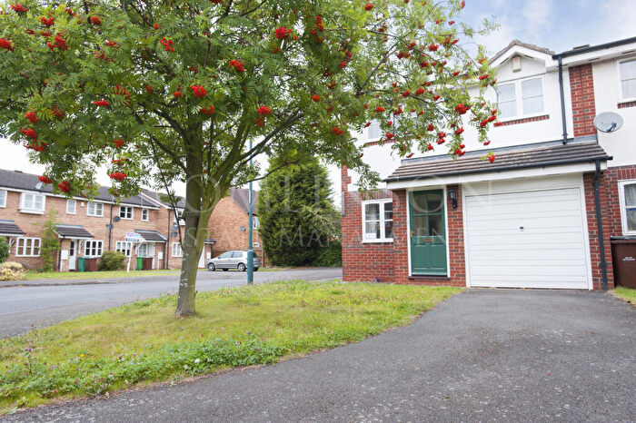 3 Bedroom Semi Detached House To Rent In Heron Drive, Lenton, Nottingham, NG7