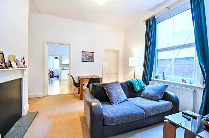 1 Bedroom Apartment For Sale In Heath Terrace Leamington Spa, CV32