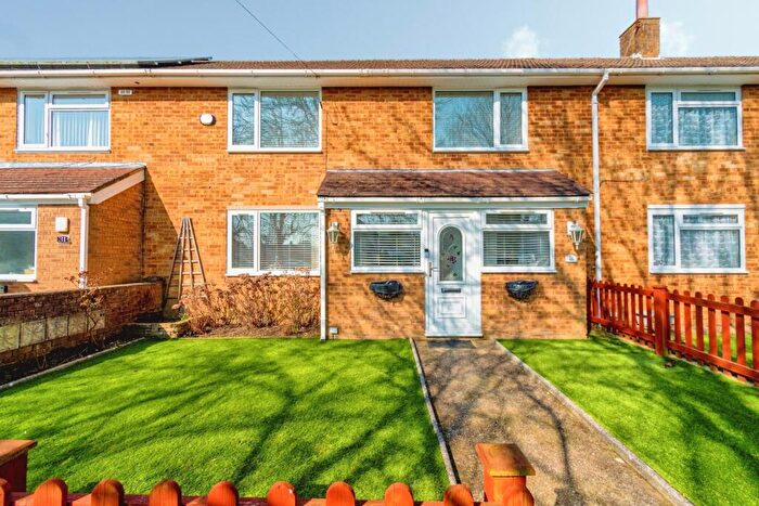 4 Bedroom Terraced House For Sale In Blakeney Road, Southampton, Hampshire, SO16