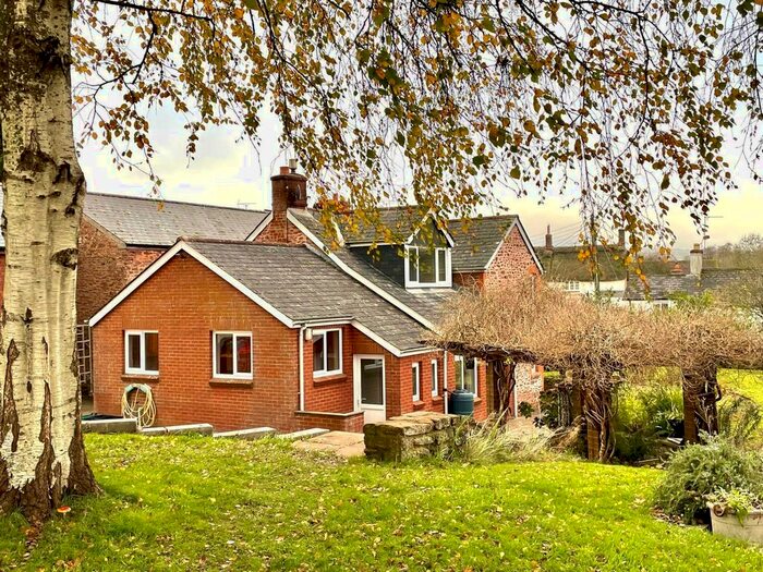 3 Bedroom Detached House To Rent In Lydeard St. Lawrence, Taunton, TA4