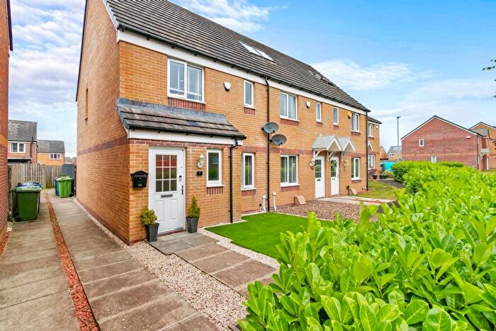 3 Bedroom End Terrace House For Sale In Northwood Close, Cowglen, G43