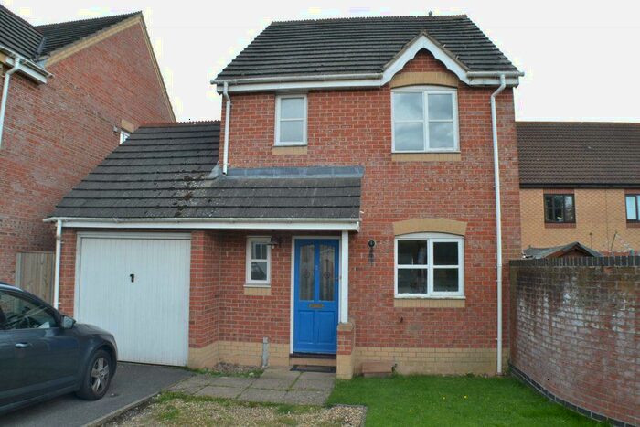 3 Bedroom Detached House To Rent In Harebell Drive Thatcham, RG18