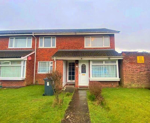 2 Bedroom Property To Rent In Lomas Drive, Birmingham, B31