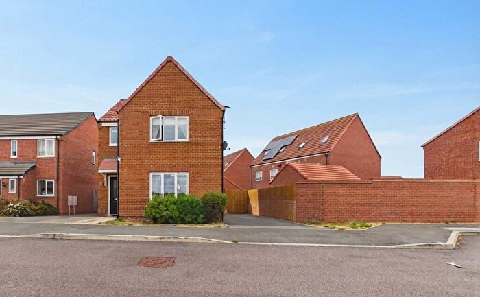 3 Bedroom Detached House For Sale In Georgia Mews, Stanground South, PE2