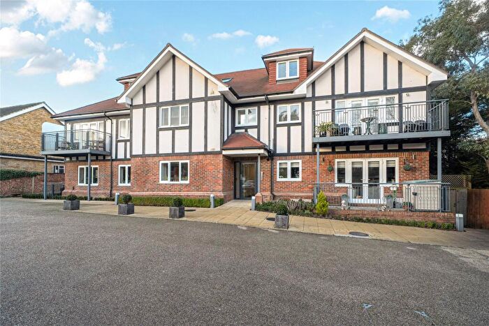 1 Bedroom Flat For Sale In Bickley Park Road, Bickley, BR1