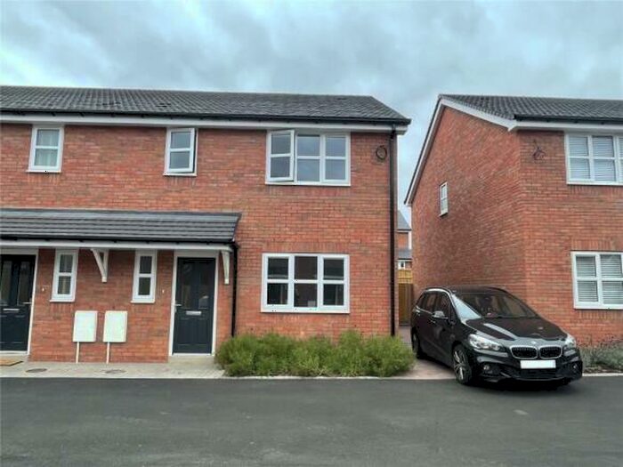 3 Bedroom House To Rent In Village Mews, Marston Green, Birmingham, B37