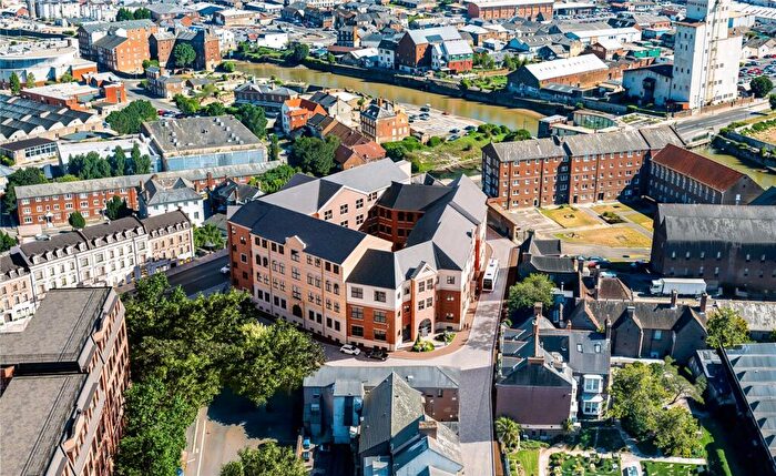 2 Bedroom Apartment For Sale In Sovereign Quay, Hull, HU1