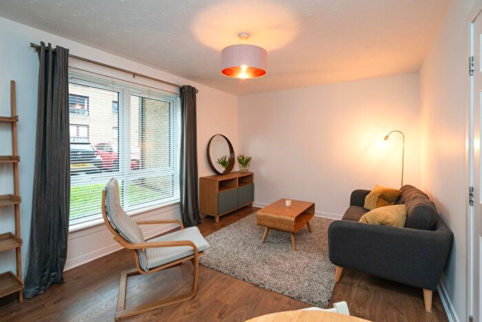 1 Bedroom Flat For Sale In / Guardianswood, Murrayfield, Edinburgh, EH12