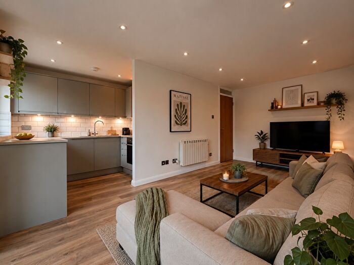 1 Bedroom Flat For Sale In Riverside Close, London, E5
