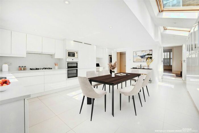 5 Bedroom Terraced House To Rent In Crescent Lane, London, SW4