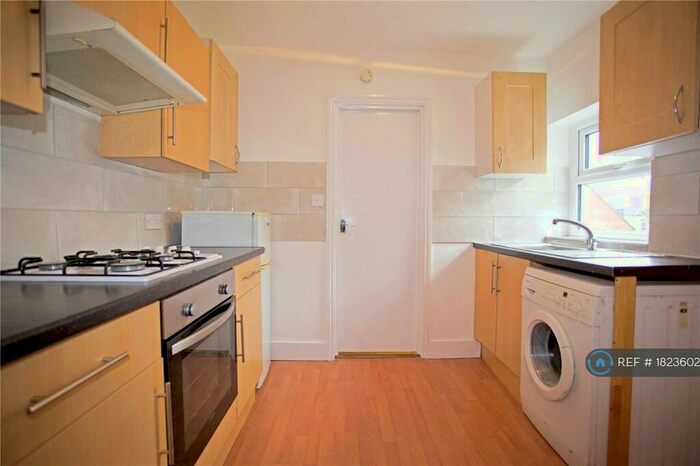 1 Bedroom Flat To Rent In Old Church Road, London, E4