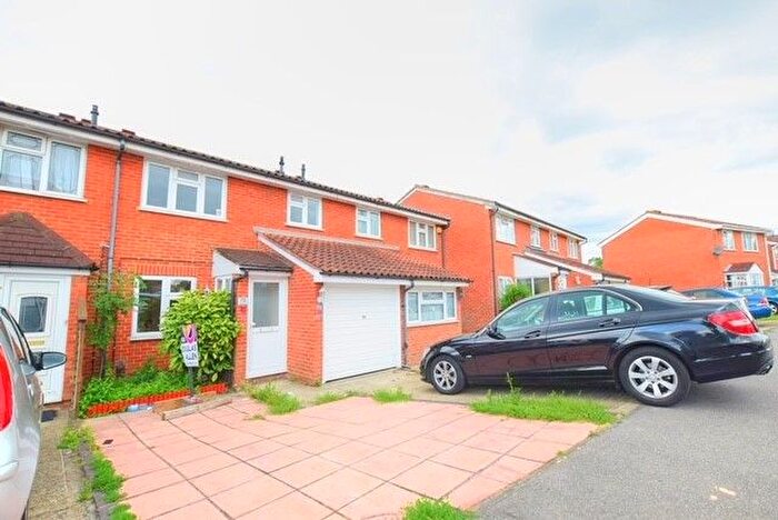 3 Bedroom Terraced House To Rent In Gresham Drive, Chadwell Heath, Romford, RM6