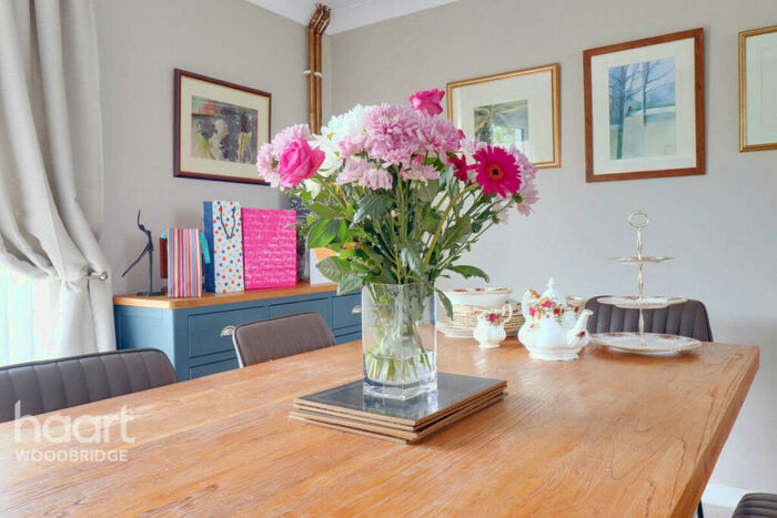 3 Bedroom Semi-Detached House For Sale In Ashe Road, Woodbridge, IP12