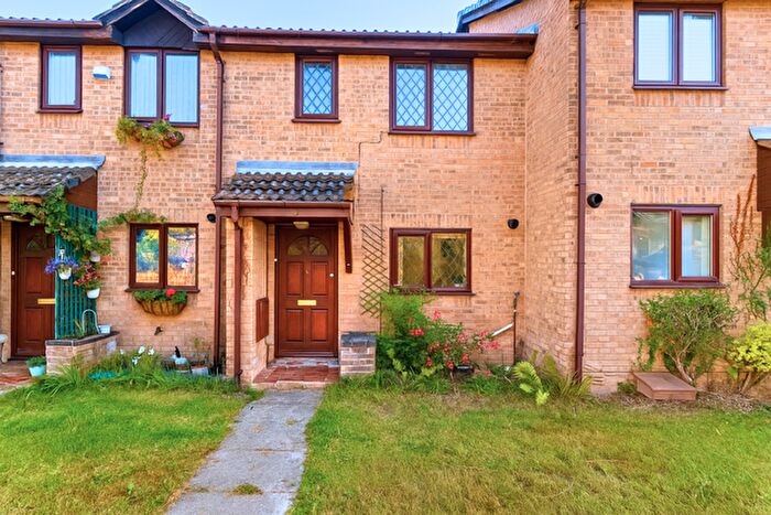 2 Bedroom House To Rent In Grange Park, Hedge End, SO30