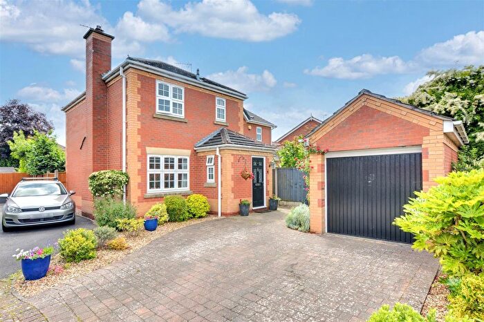 3 Bedroom Detached House For Sale In Cursley Way, Beeston, Nottingham, NG9