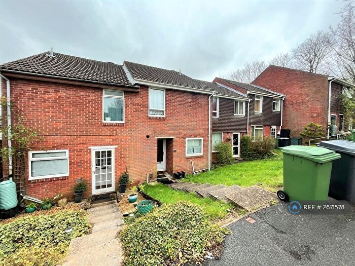 3 Bedroom Terraced House To Rent In May Tree Close, Winchester, SO22