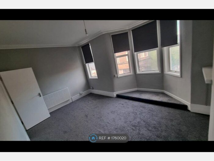 1 Bedroom Flat To Rent In Langham Road, London, N15