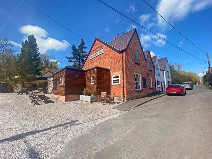 3 Bedroom Detached House For Sale In Colomendy Arms, Cadole, CH7