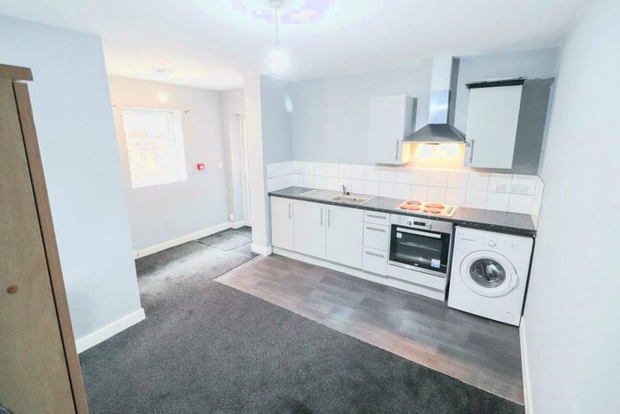 1 Bedroom Ground Flat To Rent In Foleshill Road, Coventry, CV6