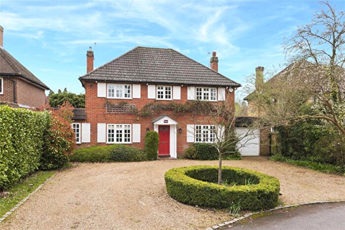 4 Bedroom Detached House To Rent In Oxshott Way, Cobham, Surrey, KT11