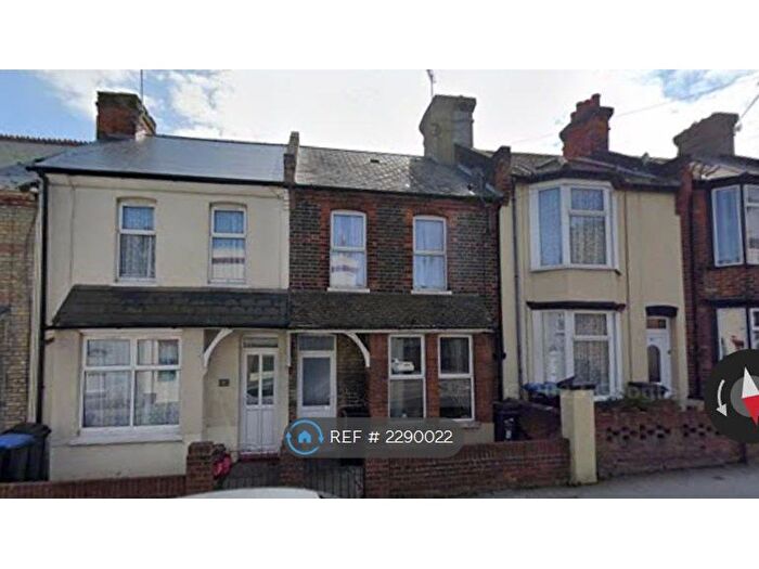2 Bedroom Terraced House To Rent In Boundary Road, Ramsgate, CT11